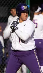 Huskies Take First Game of Pivotal Series, 2-1, Over No. 2 Arizona