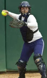 Lawrie's Walk-Off Home Run Gives No. 1 UW 2-1 Win