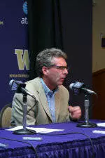 Washington To Host UCLA In Thursday Night ESPN Contest