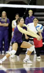 No. 7 Huskies Top Beavers In Pac-10 Opener