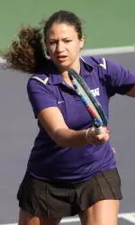 Dy Clinches Another Upset, Dawgs On To National Indoors