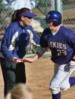 Cal Outlasts Huskies, 4-3