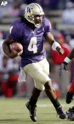 Blocked Extra Point Lifts Huskies Over Bulldogs, 21-20