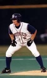 Kohn Tosses Two-Hit Shutout Over UHH