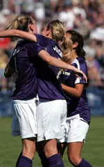 Late Goal Pushes #17 BYU Past UW Women 2-1