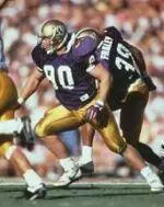 Emtman Hosts Dawg Days of Summer