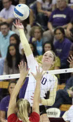 No. 9 Huskies Block Pittsburgh's Path In Sweep
