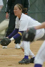 Huskies To Face Michigan In Super Regional Best-Of-Three Series