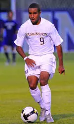 Huskies Fall To Oregon State In Regular Season Finale, 1-0