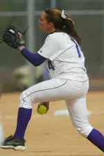 Huskies Stun No. 6 Oregon State 9-0