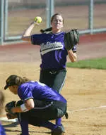 Softball Splits On Final Day of Las Vegas Classic