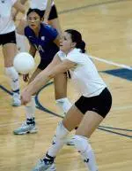 Volleyball Sweeps Oregon, 3-0