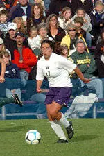 Huskies Blank Oregon 2-0 in Women's Soccer