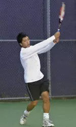 Huskies Roll Past Dons, 7-0