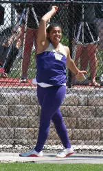 Husky Track Aligns For Quad-Meet At Oregon