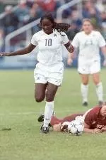 UW Women Embark on Difficult 20-Game Schedule