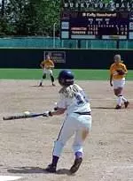 UW's Hauxhurst, Spediacci Sweep Pac-10 Honors