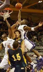 Washington has Thursday Clash with No. 2 Arizona