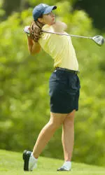 UW Advances in Consolation Bracket at Match Play