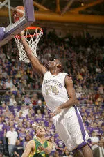 UW Men to Compete in Wooden Classic