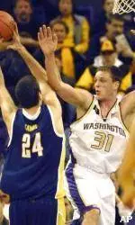 Huskies Upset Cal, 75-60