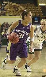 Seniors Lead Huskies To 76-55 Victory Over Iowa State