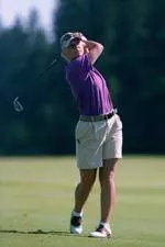 UW Golfers Move Up to Seventh at NCAA Regional