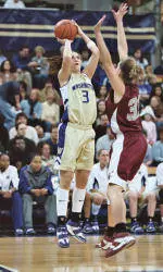 Huskies Host Cal In Pac-10 Opener Tuesday