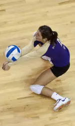 Arizona Trips Up Husky Volleyball, 3-1