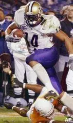 Washington Comes Up Short Against Texas, 47-43