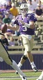 Pickett Guides Purple Squad to Win in UW Spring Game