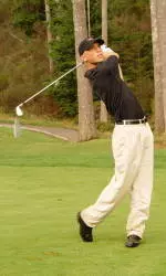 Men's Golfers Open Regional Play