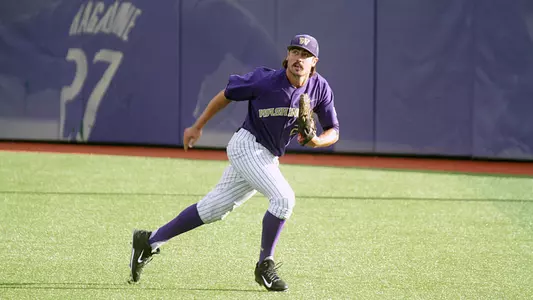 Baseball Team Hands Out Fall Awards