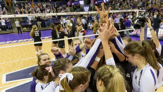 Third-Seeded Dawgs Start NCAA Run At Home