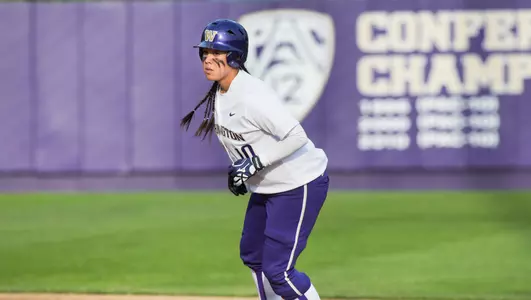 No. 3 Huskies Swing Hot Bats, Defeat San Jose State, 18-1