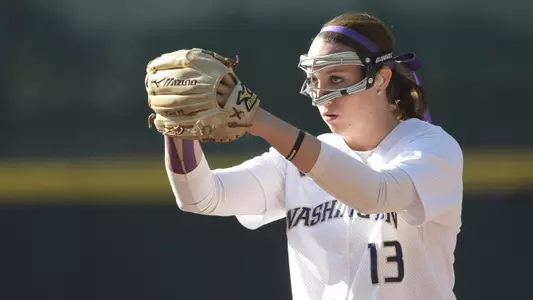 Inglesby, Lahners Lead Huskies To Shutout Win