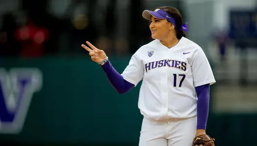 No. 5 Huskies Earn Run-Rule Victory Over No. 2 UCLA