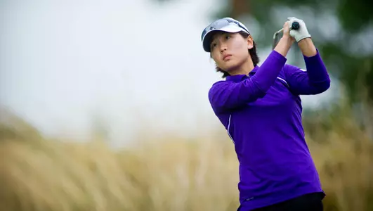 Jennifer Yang. UW women's golf. Photo by Rob Sumner / Red Box Pictures.