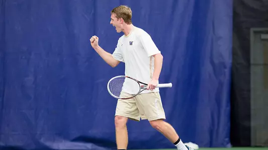 #1 USC defeats Washington, 6-1