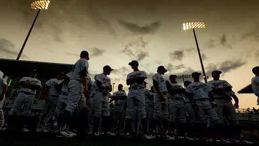 2015 Team shot, Husky Ballpark, generic