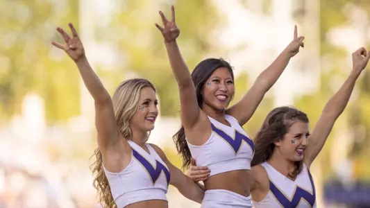 Washington Cheer Squad Headed To Nationals
