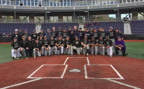 Alumni Game team photo