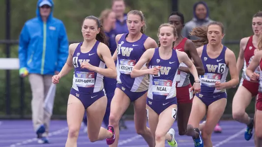 Izzi Batt-Doyle and Kaitlyn Neal 2017