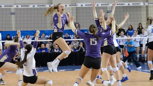 Team Celebration NCAA Tournament Creighton Win