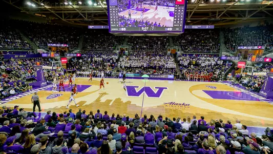 Men's Basketball crowd at Alaska Airlines Arena vs. Washington State