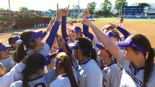 Husky huddle