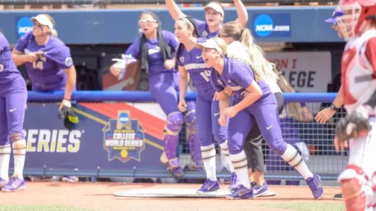 The Huskies meet at home after scoring the game's first run