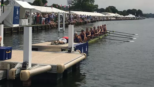 UW women's eight at 2018 Henley