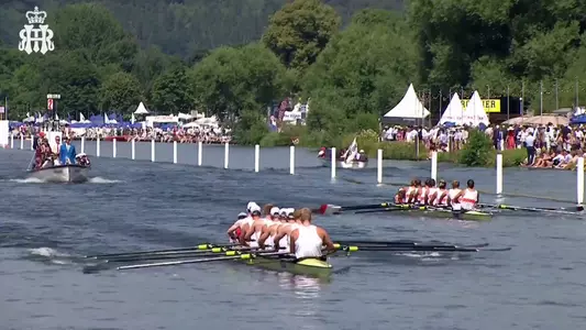 UW men's eight at 2018 Henley, day 2