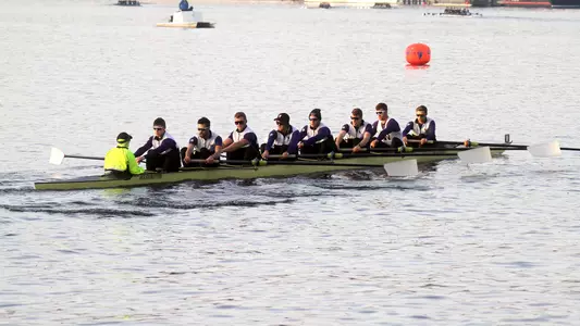 UW men's varsity 8 at 2019 Head of the Lake